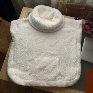 Plush bath top/shrug